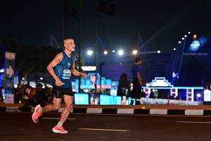 BIB: 40250
                            <button type="button" onclick="openModal(15065935)" class="btn btn-primary btn-sm float-right btn-popup" data-toggle="modal" data-target=".modal-high-quality">
                        <i class="fas fa-shopping-cart"></i> Add to Cart
                    </button>
                                            <button type="button" onclick="isThisMe(15065935, true)" class="btn btn-success btn-sm float-right btn-popup btn-isme hidden" data-toggle="tooltip" data-placement="bottom" title="นี่คือรูปของคุณใช่ไหม คลิกที่นี่เพื่อเอาเข้าอัลบั้ม">
                        <i class="fas fa-plus"></i> Add to album
                    </button>
                    <button type="button" onclick="isThisMe(15065935, false)" class="btn btn-warning btn-sm float-right btn-popup btn-isnotme hidden">
                        <i class="fas fa-ban"></i> Remove from album
                    </button>